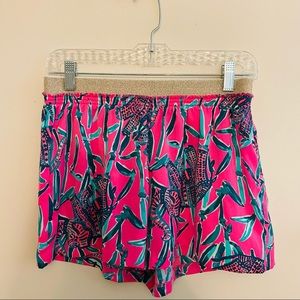 Never worn, Lilly Pulitzer shorts.